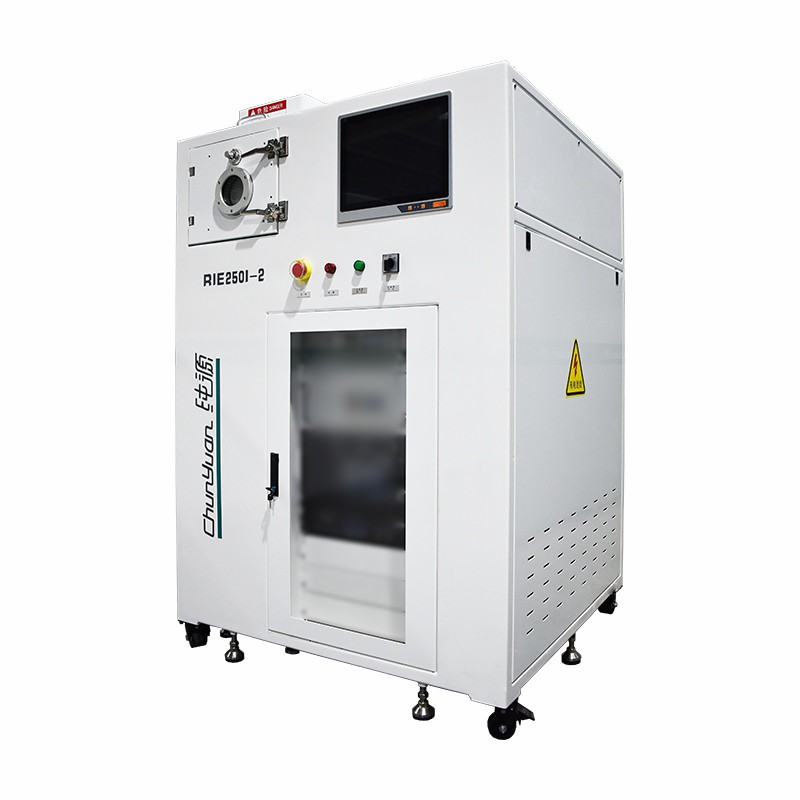 Jakie jest źródło zasilania sprzętu do suchego trawienia?